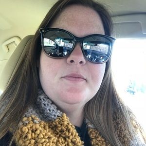 Meet your Posher, Brandi